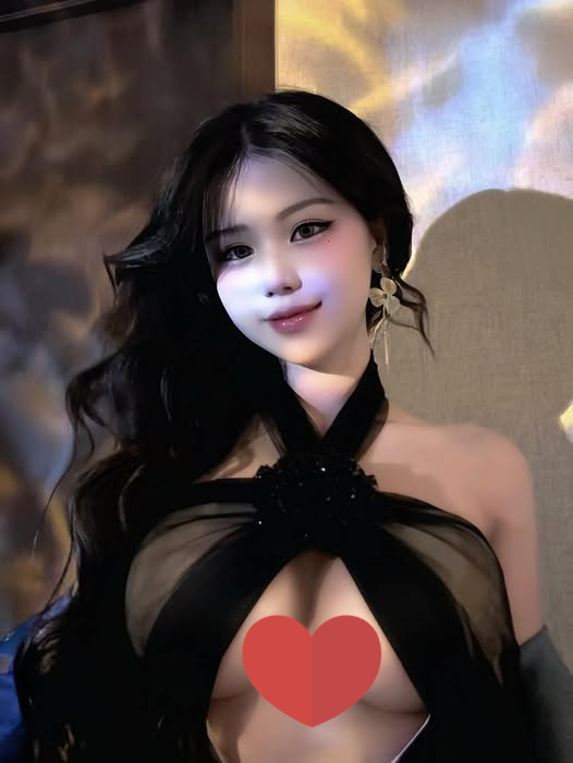 Nữ streamer 
