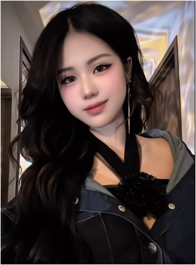 Nữ streamer 