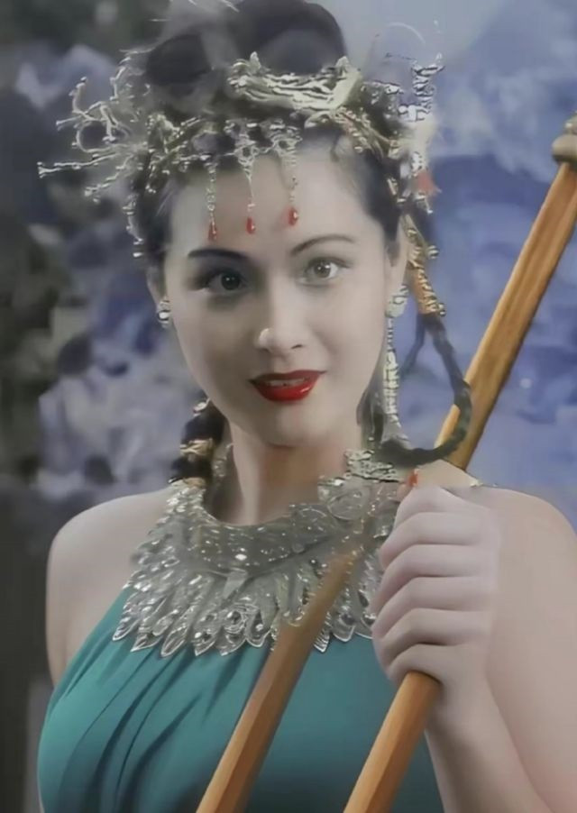 10 mỹ nhân đẹp nhất tiểu thuyết Tây Du Ký: Tây Lương nữ vương xếp thứ 2, hạng 1 nhan sắc không thuộc về nhân gian- Ảnh 8. 10 mỹ nhân đẹp nhất tiểu thuyết Tây Du Ký: Tây Lương nữ vương xếp thứ 2, hạng 1 nhan sắc không thuộc về nhân gian- Ảnh 8.