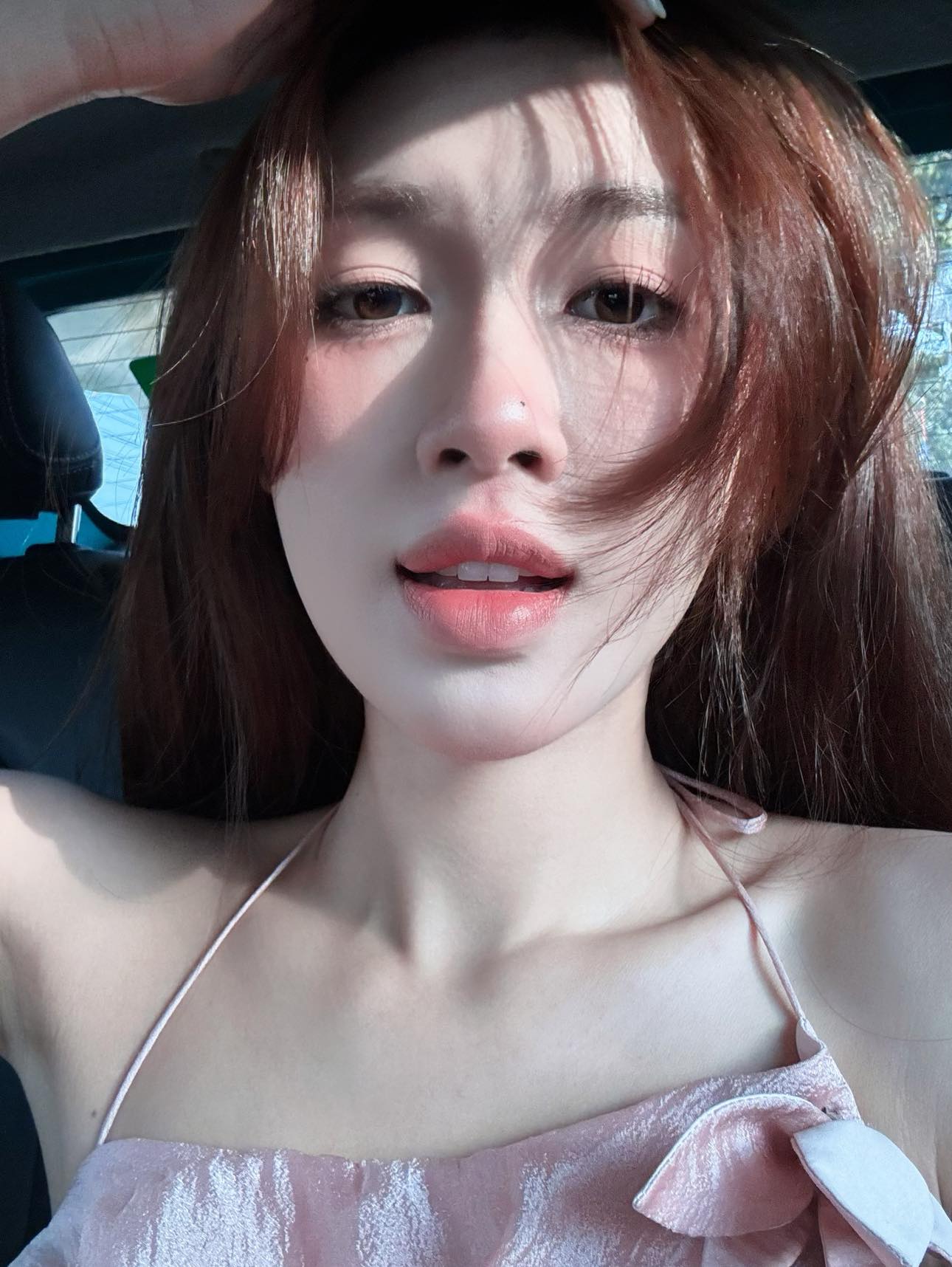 Hot girl xinh đẹp Hot girl xinh đẹp