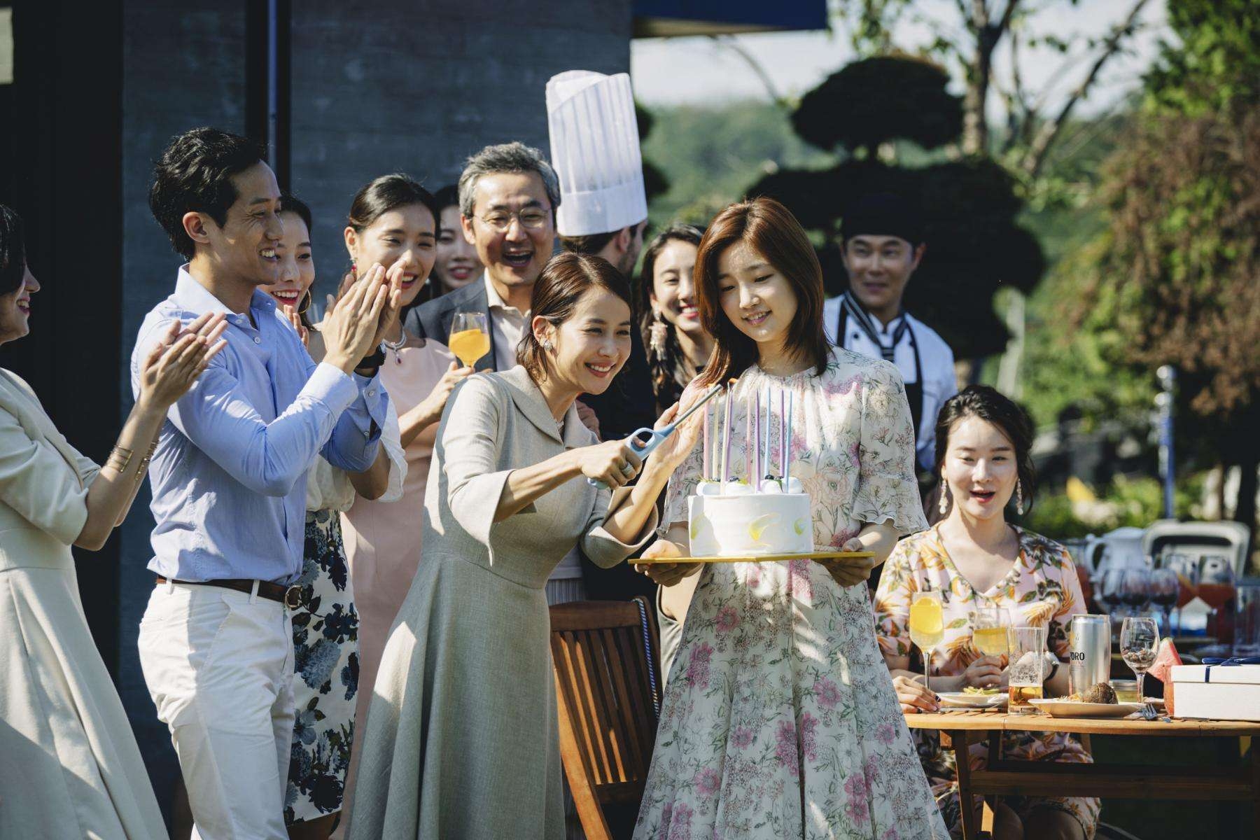 Phim 18+ Hàn Quốc hay nhất thế kỷ 21: Nữ chính đã đẹp còn hot rần rần, xem 3 lần vẫn không chán- Ảnh 1.