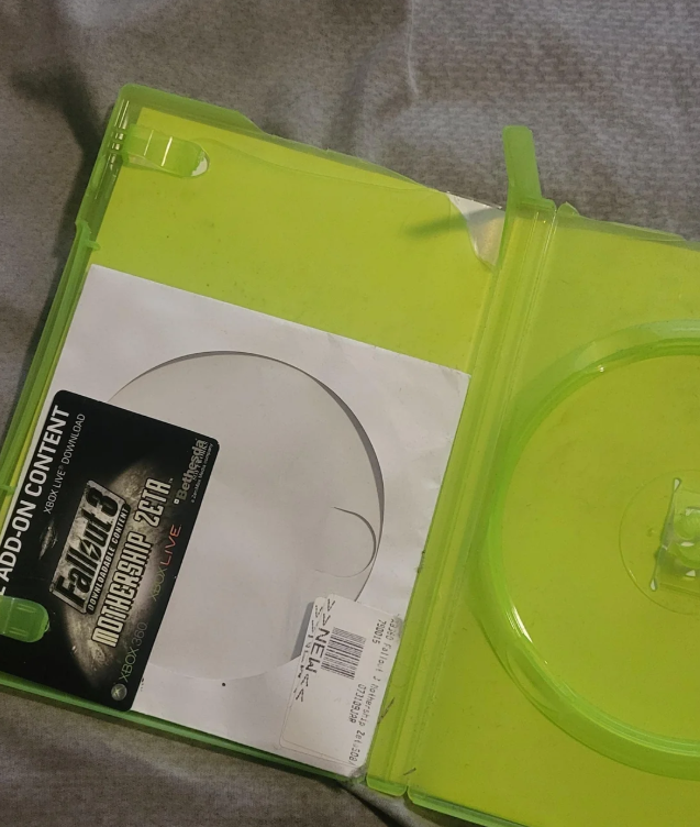 Bản sao của một tựa game bất ngờ được rao bán với giá gần 70 triệu, fan "cứng" cũng không hiểu tại sao- Ảnh 3.