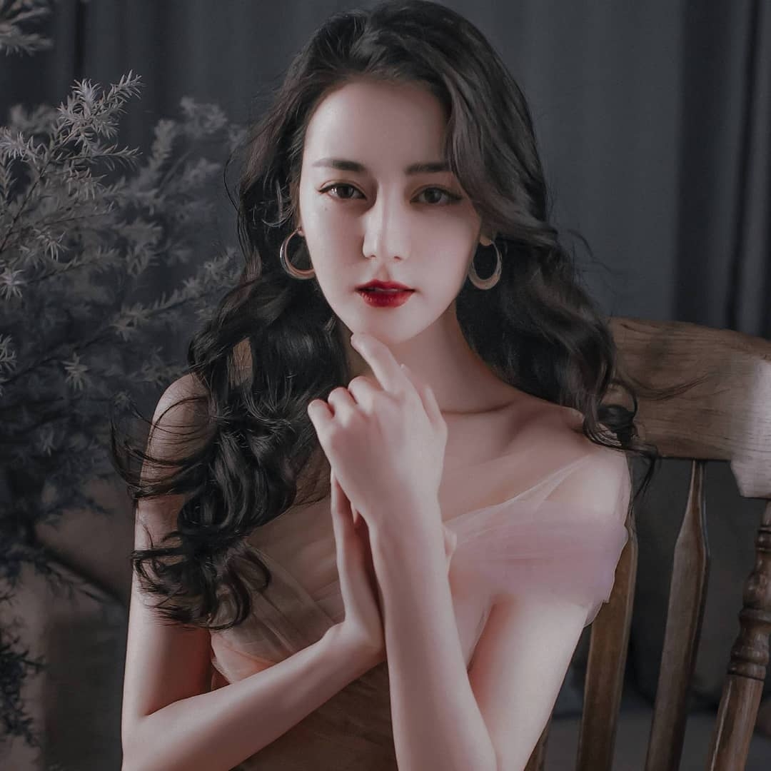 Nhìn mỹ nhân này là phải thốt lên Nhìn mỹ nhân này là phải thốt lên