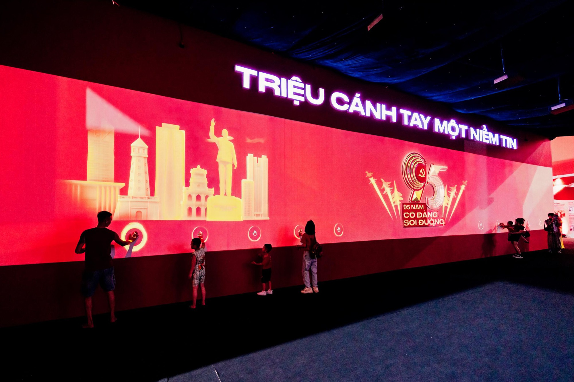 Khi công nghệ tiên phong 