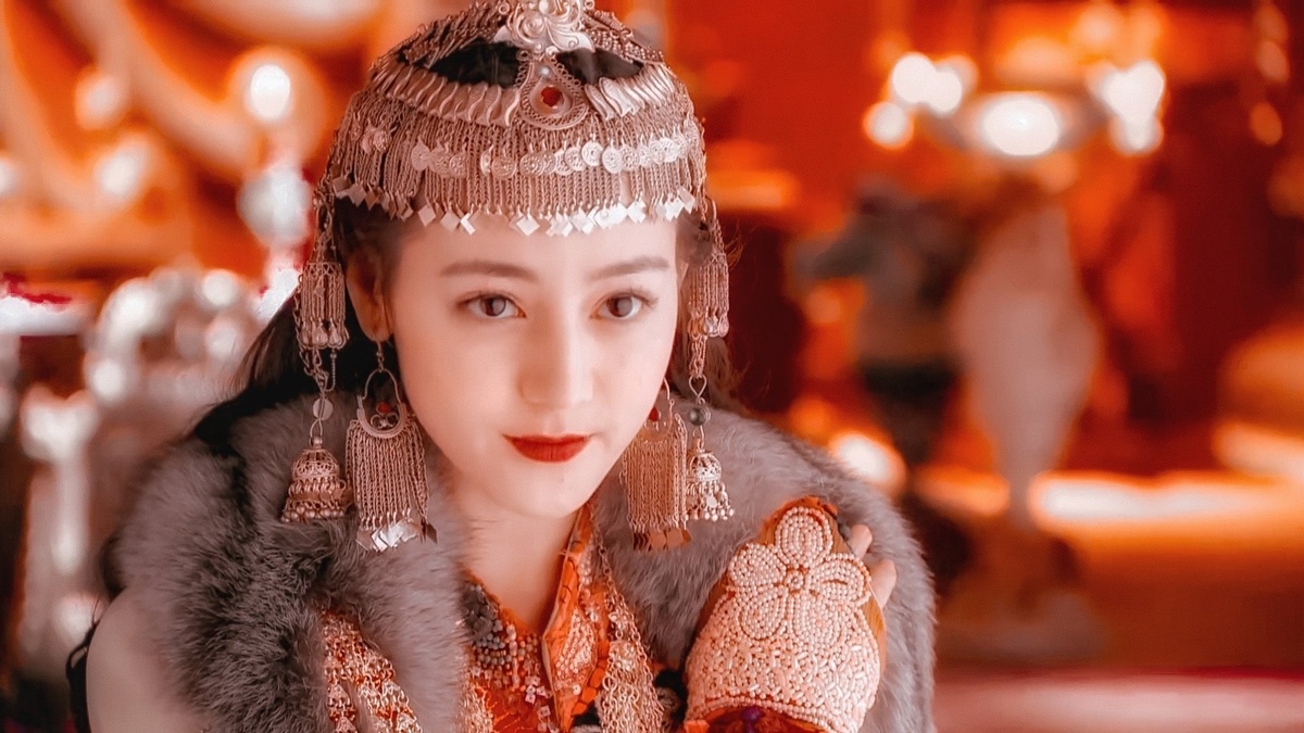 Nhìn mỹ nhân này là phải thốt lên Nhìn mỹ nhân này là phải thốt lên