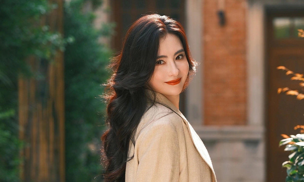 Chẳng ai để mặt mộc lên phim mà đẹp như mỹ nhân này: Nhan sắc hoàn hảo đến vô thực, 100 năm nữa vẫn là thánh visual- Ảnh 7. Chẳng ai để mặt mộc lên phim mà đẹp như mỹ nhân này: Nhan sắc hoàn hảo đến vô thực, 100 năm nữa vẫn là thánh visual- Ảnh 7.