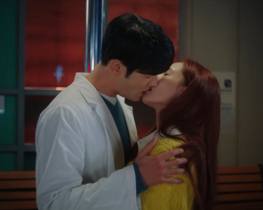 10 phim Hàn chỉ toàn cảnh nóng: Xem tới đâu đỏ mặt tới đó, riêng số 3 thấy tức hộ dàn cast- Ảnh 5. 10 phim Hàn chỉ toàn cảnh nóng: Xem tới đâu đỏ mặt tới đó, riêng số 3 thấy tức hộ dàn cast- Ảnh 5.