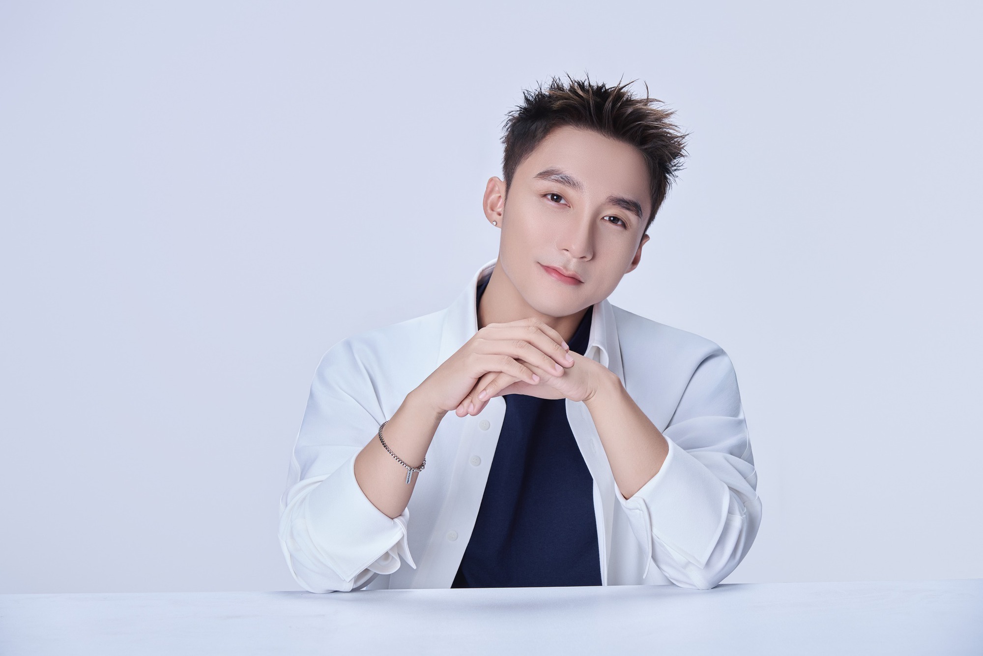 Giải mã status #CuốnHútThật gây bão MXH, Sơn Tùng M-TP chính thức trở thành đại sứ một thương hiệu công nghệ toàn cầu!- Ảnh 3.