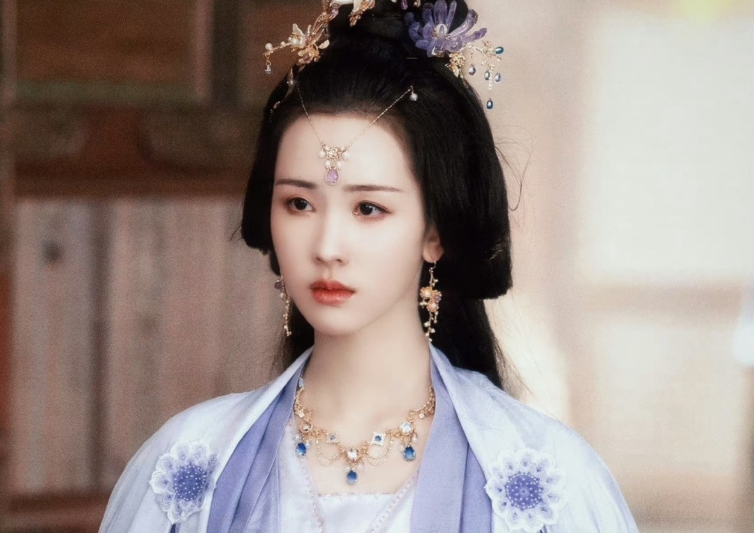 Ngắm mỹ nhân này mà tưởng quay về 1000 năm trước: Nhan sắc tiên nữ giáng trần, đẹp đến mất cả nhận thức- Ảnh 7.