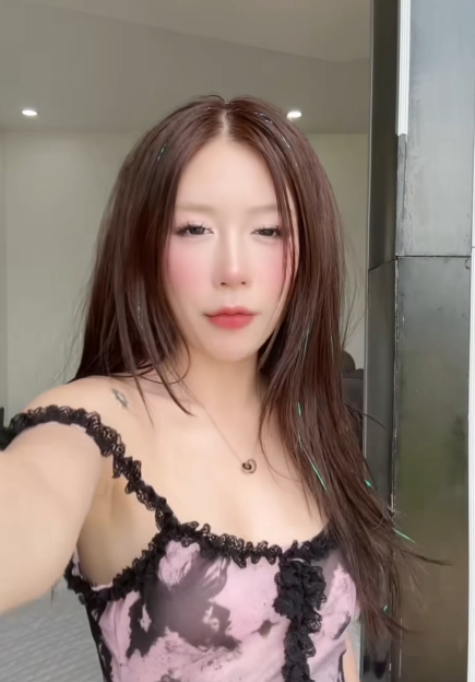 Dây áo Dây áo