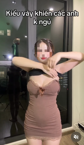 Cô gái tung video câu kéo view, bất chấp tất cả để... chốt đơn: Khi lợi nhuận và đồng tiền làm Cô gái tung video câu kéo view, bất chấp tất cả để... chốt đơn: Khi lợi nhuận và đồng tiền làm