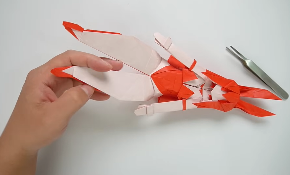 photo-1758185290363