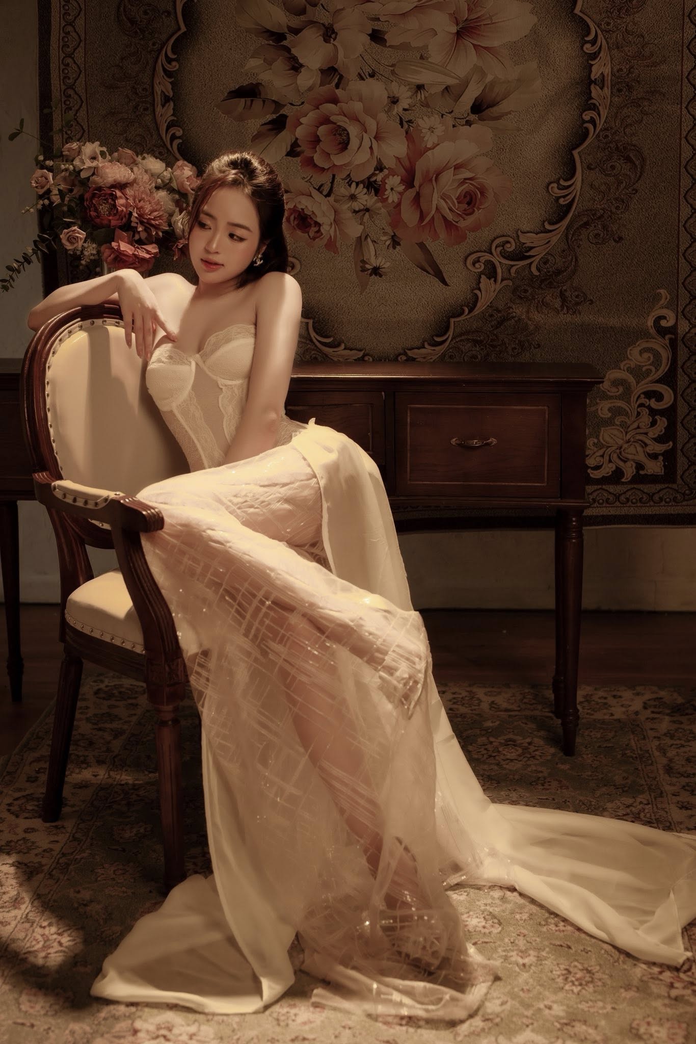 Lê Phương Anh mừng tuổi mới với bộ ảnh sinh nhật ngọt lịm, không thể rời mắt khỏi nhan sắc hot girl- Ảnh 4. Lê Phương Anh mừng tuổi mới với bộ ảnh sinh nhật ngọt lịm, không thể rời mắt khỏi nhan sắc hot girl- Ảnh 4.