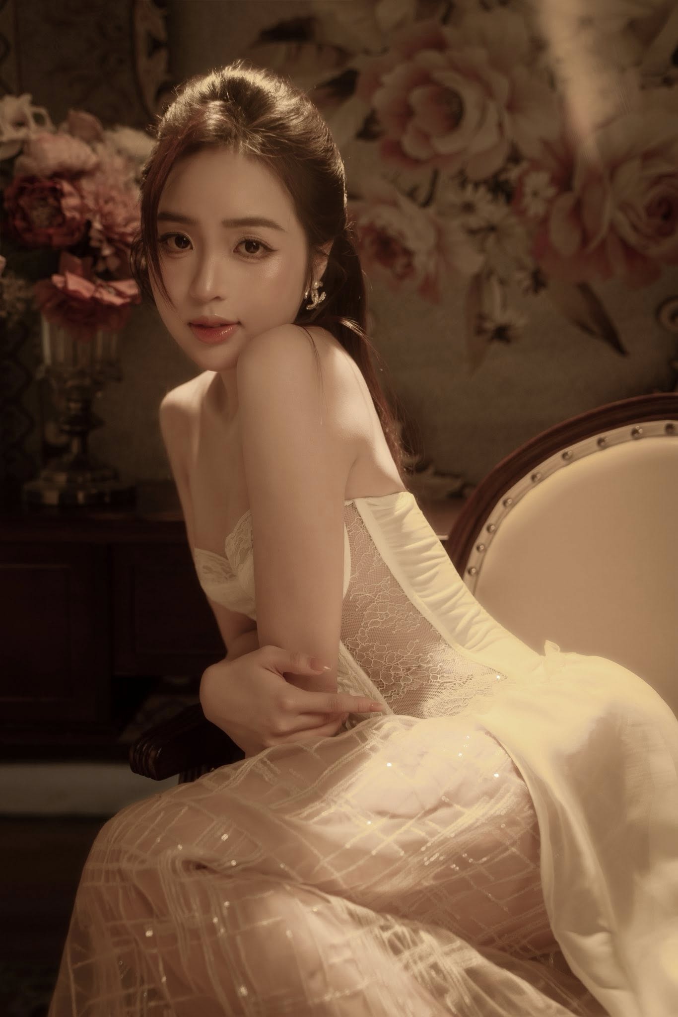 Lê Phương Anh mừng tuổi mới với bộ ảnh sinh nhật ngọt lịm, không thể rời mắt khỏi nhan sắc hot girl- Ảnh 3. Lê Phương Anh mừng tuổi mới với bộ ảnh sinh nhật ngọt lịm, không thể rời mắt khỏi nhan sắc hot girl- Ảnh 3.