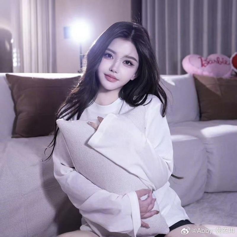 Hotgirl 26 tuổi gây choáng với hồ sơ tình trường kịch tính hơn cả tiểu thuyết: 4 cuộc hôn nhân, 3 lần ly hôn- Ảnh 6.