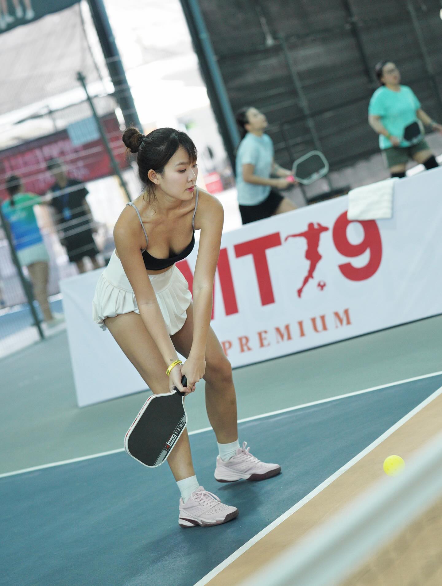 Loạt ảnh đời thường cực chất của gái xinh pickleball đang vướng thị phi, hé lộ 