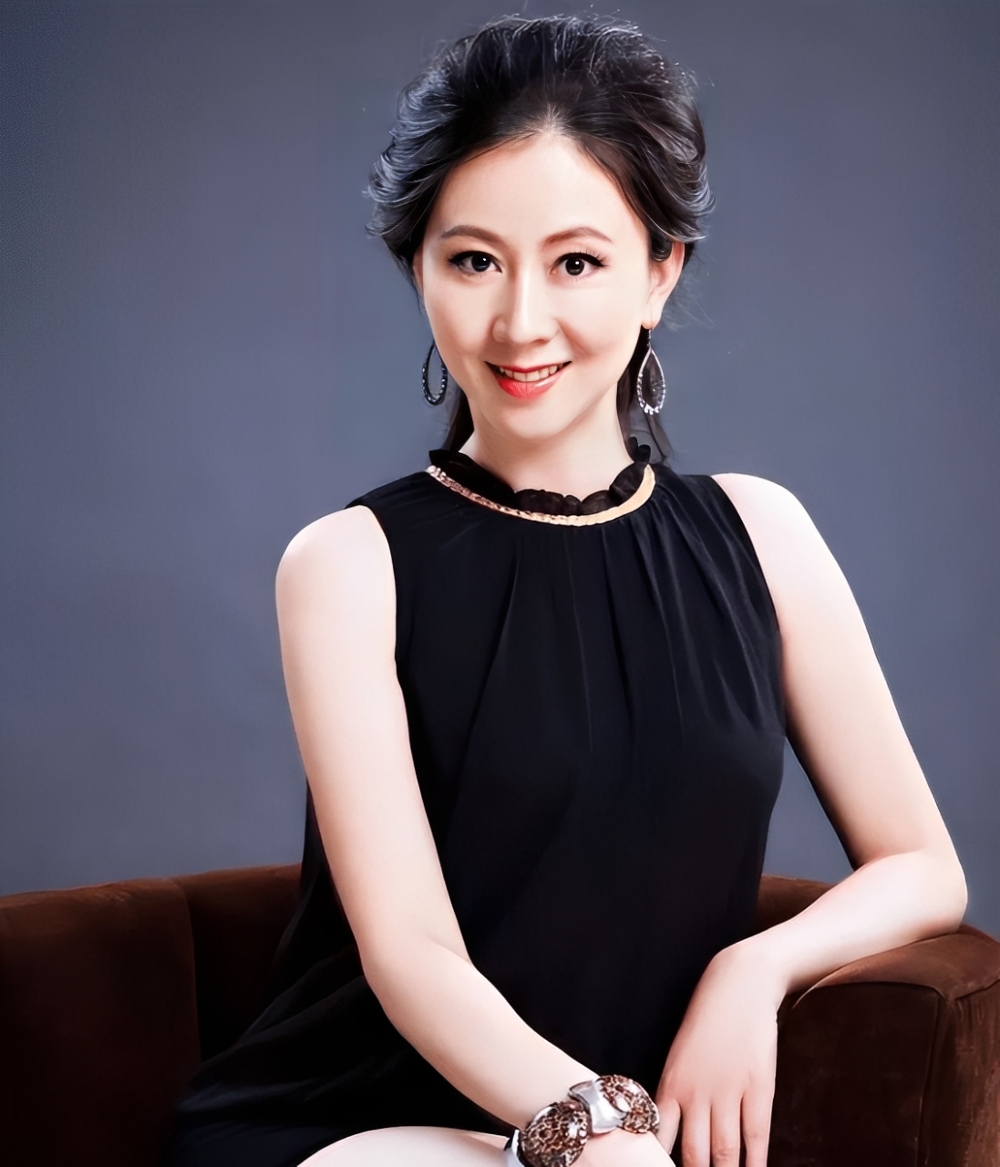 Sao nữ chụp ảnh nude để nổi tiếng bị bố từ mặt, chồng đòi ly hôn- Ảnh 4. Sao nữ chụp ảnh nude để nổi tiếng bị bố từ mặt, chồng đòi ly hôn- Ảnh 4.