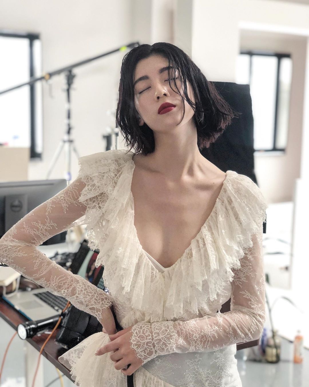 Ngắm mỹ nhân 18+ này mà chỉ muốn ngất luôn tại chỗ: Visual xô đổ mọi chuẩn mực, body nóng bỏng đốt cháy màn hình- Ảnh 7.