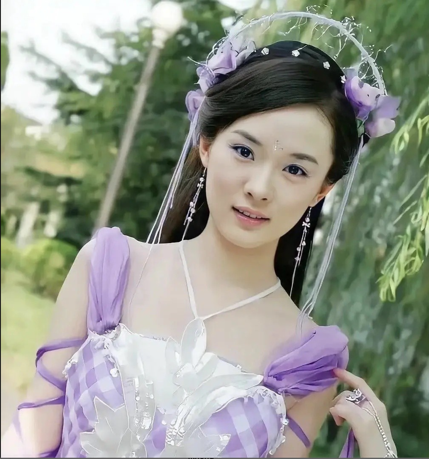 10 tiên nữ đẹp nhất Trung Quốc: Lưu Diệc Phi xếp sau Dương Mịch, hạng 1 nhan sắc khuất phục vạn vật- Ảnh 7.