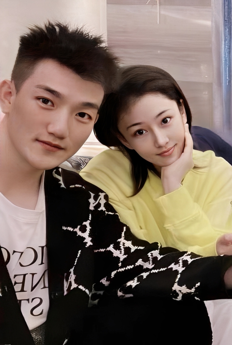 Bất ngờ với cuộc sống hiện tại của mỹ nhân thị phi không kém gì Phạm Băng Băng- Ảnh 1.