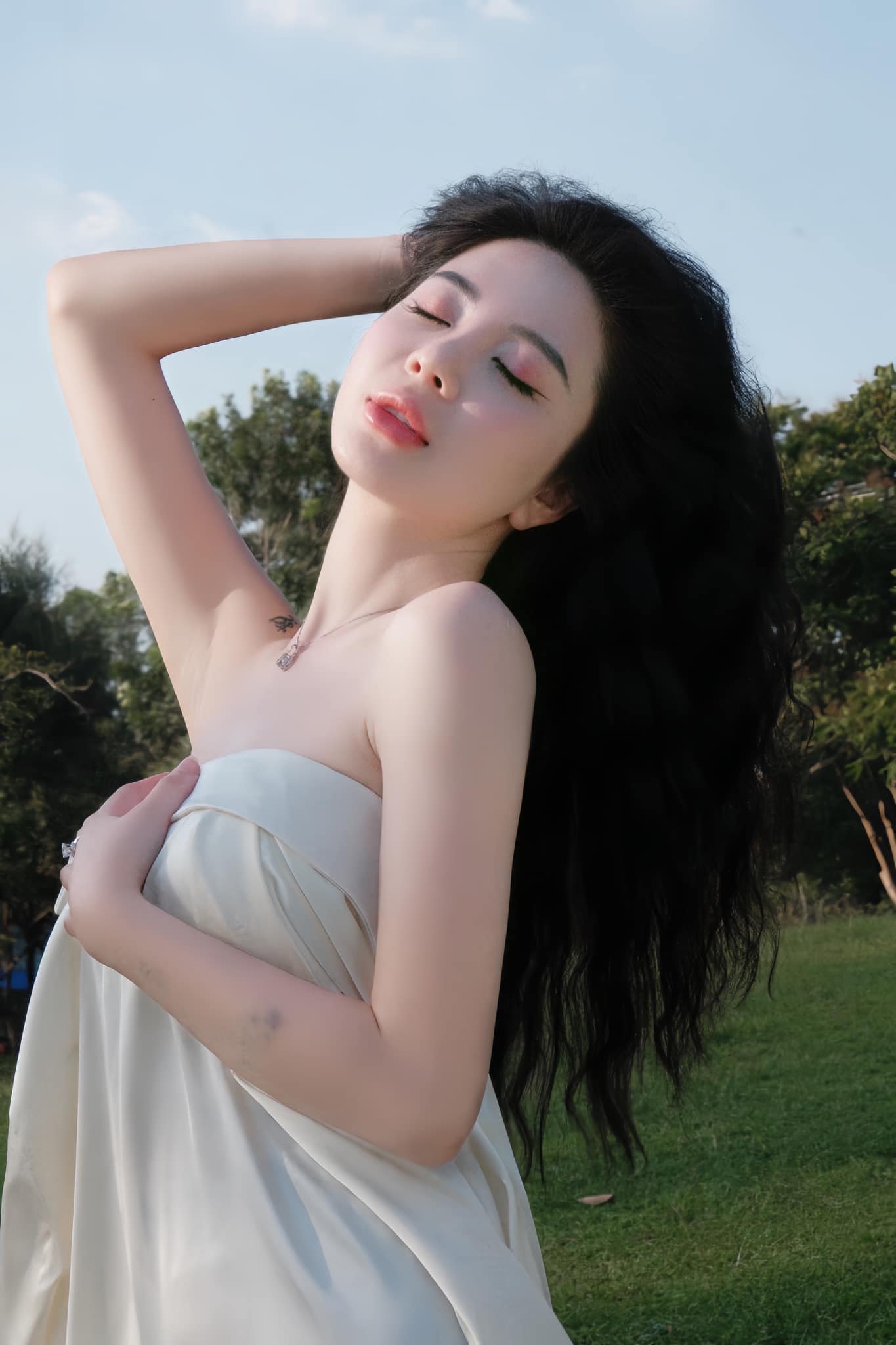 Streamer Trang Chuối công khai hình ảnh riêng tư, tâm sự Streamer Trang Chuối công khai hình ảnh riêng tư, tâm sự