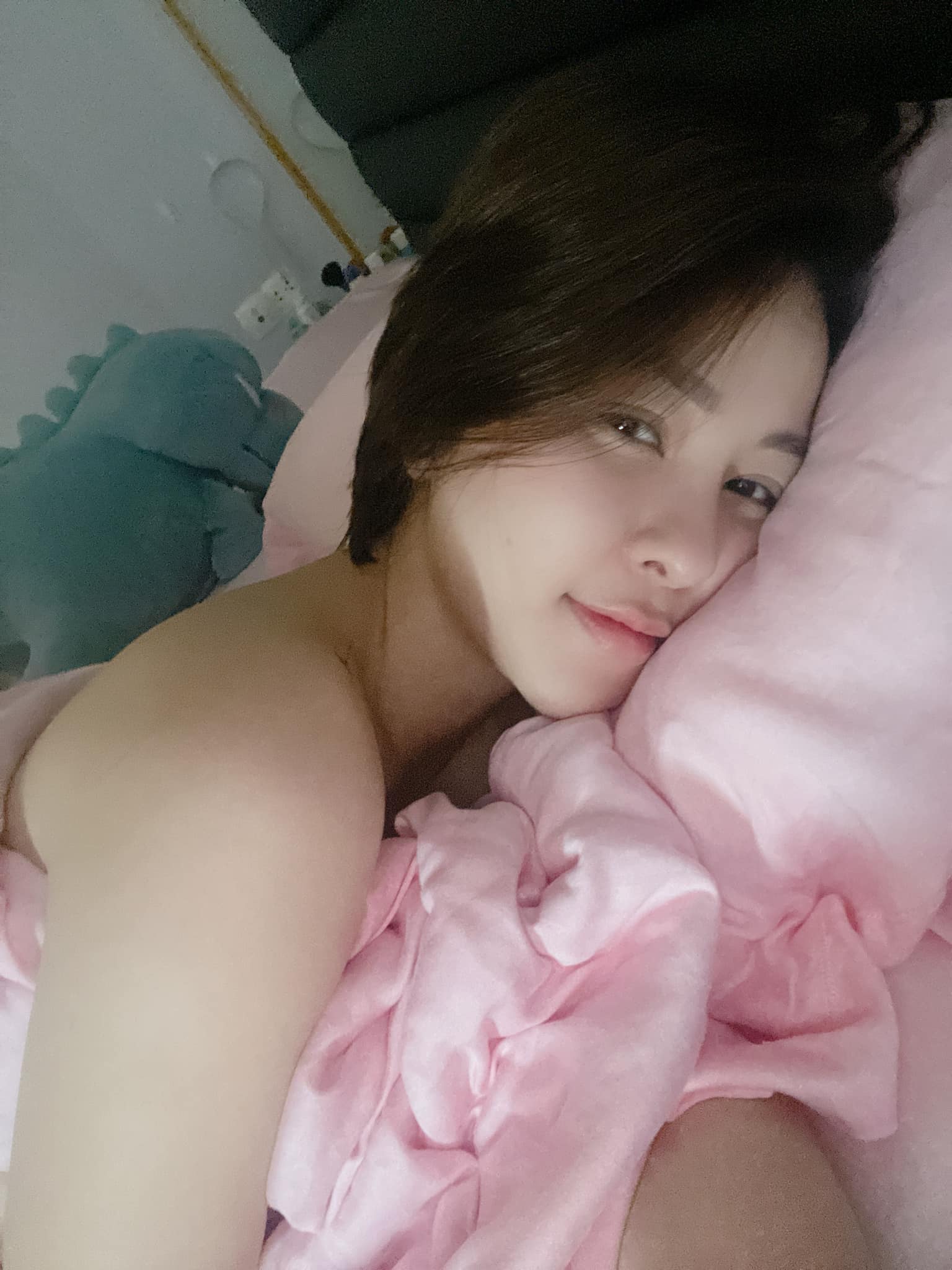 Từ khủng hoảng 6 năm trước, Trâm Anh giờ đây lánh mặt nửa năm không rõ lý do- Ảnh 3. Từ khủng hoảng 6 năm trước, Trâm Anh giờ đây lánh mặt nửa năm không rõ lý do- Ảnh 3.