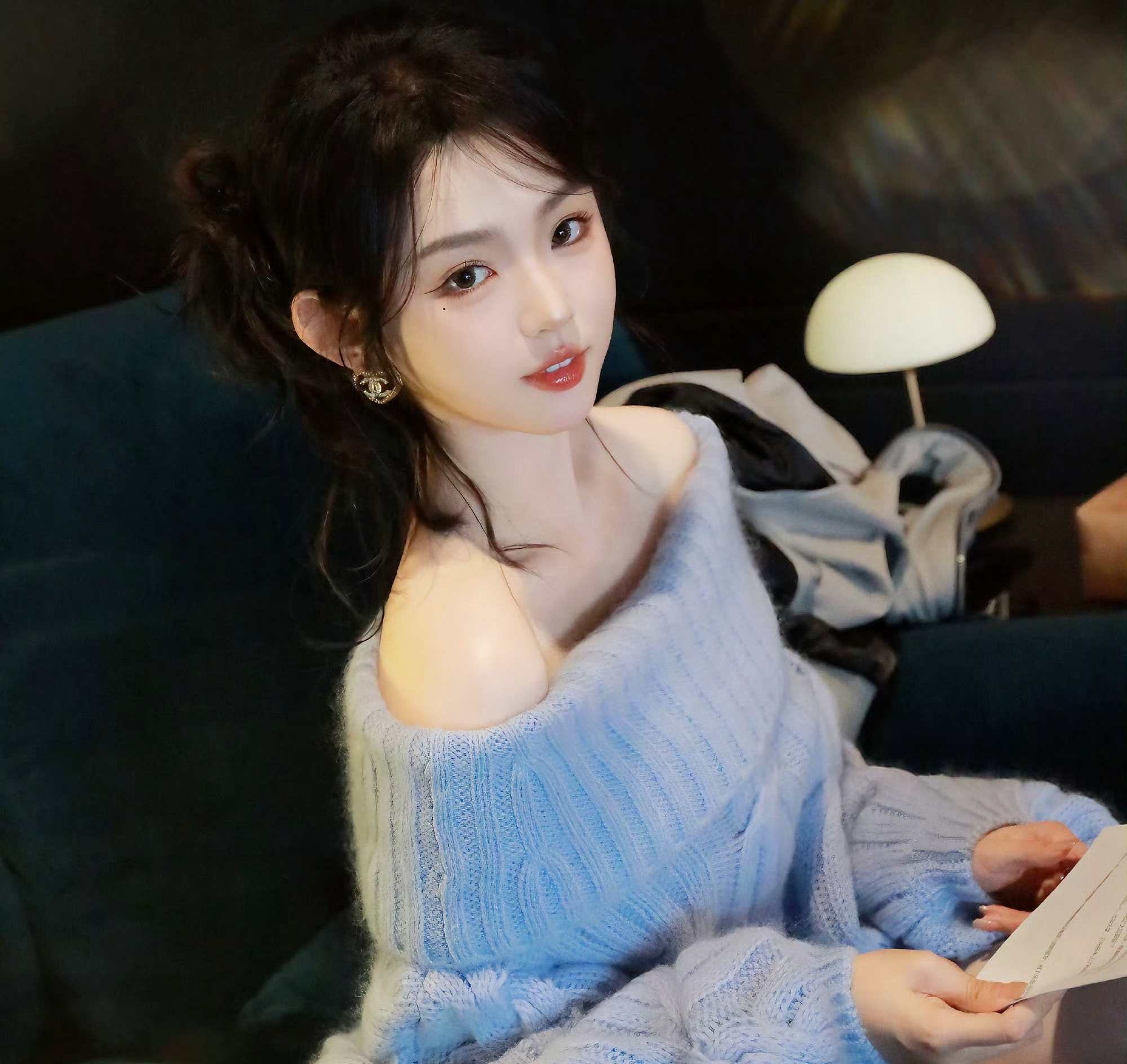 Nữ thần sắc đẹp 1 năm đóng chính 29 phim vô địch showbiz, đỉnh thế này khó tính mấy cũng phải mê- Ảnh 4. Nữ thần sắc đẹp 1 năm đóng chính 29 phim vô địch showbiz, đỉnh thế này khó tính mấy cũng phải mê- Ảnh 4.