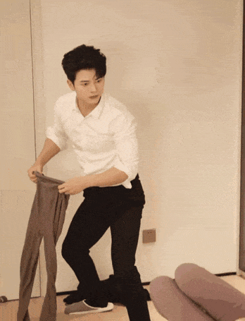 Phim bị gỡ bỏ vì bé gái 14 tuổi sinh con- Ảnh 3.