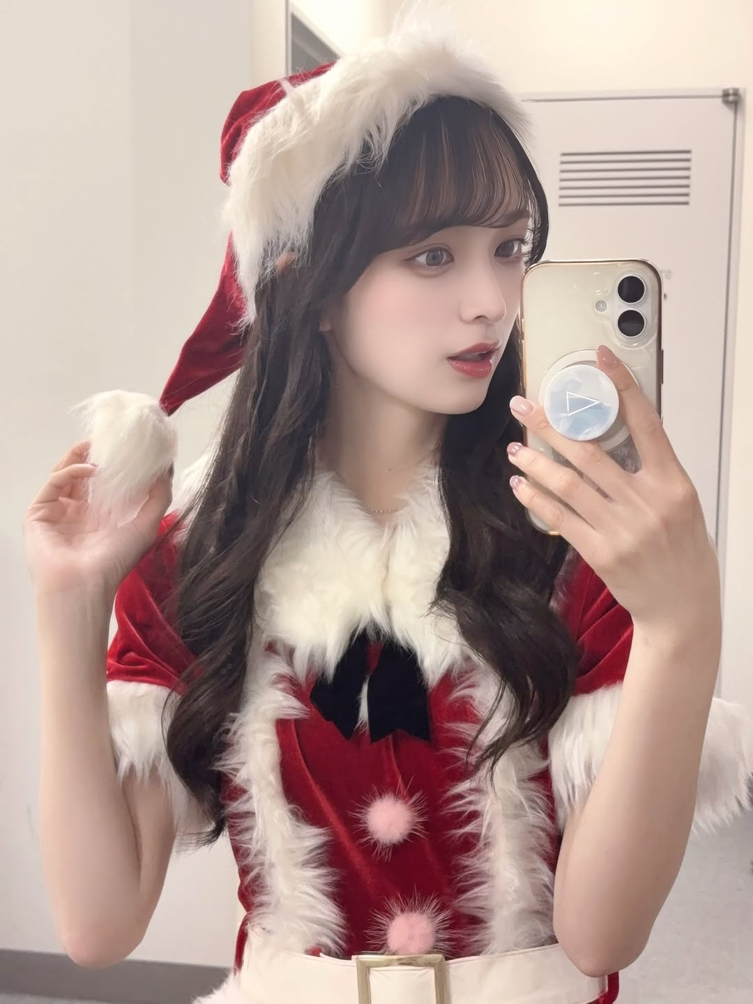 photo-1768983488664 photo-1768983488664