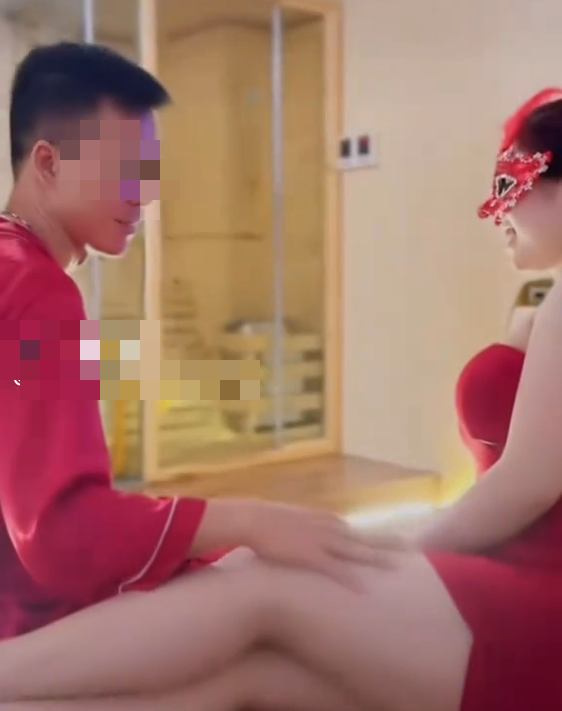 photo-1769015082499 photo-1769015082499