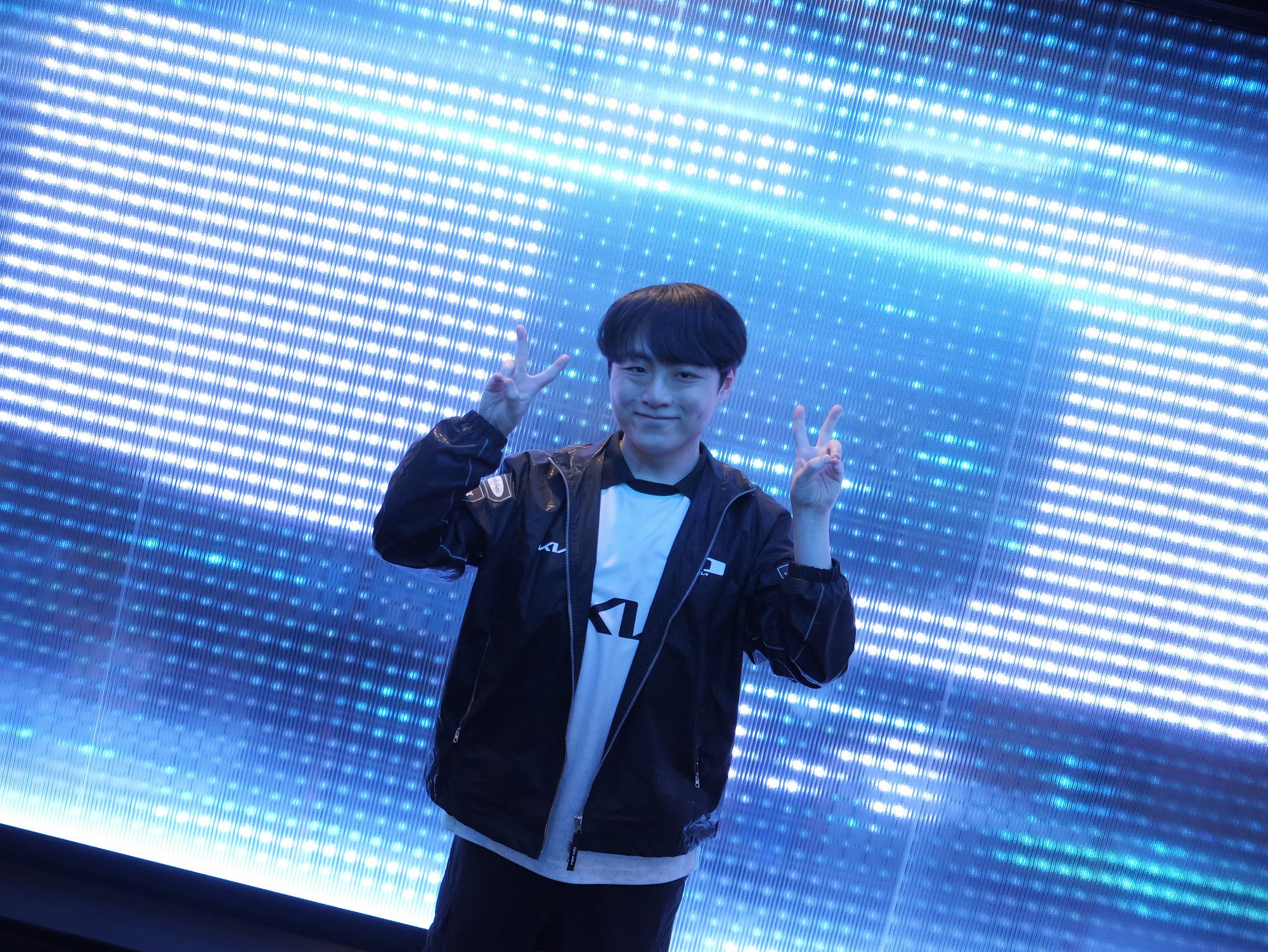 Cơ chế coach-voice bất ngờ được sử dụng với lý do "hài hước" tại LCK Cup 2026- Ảnh 1.