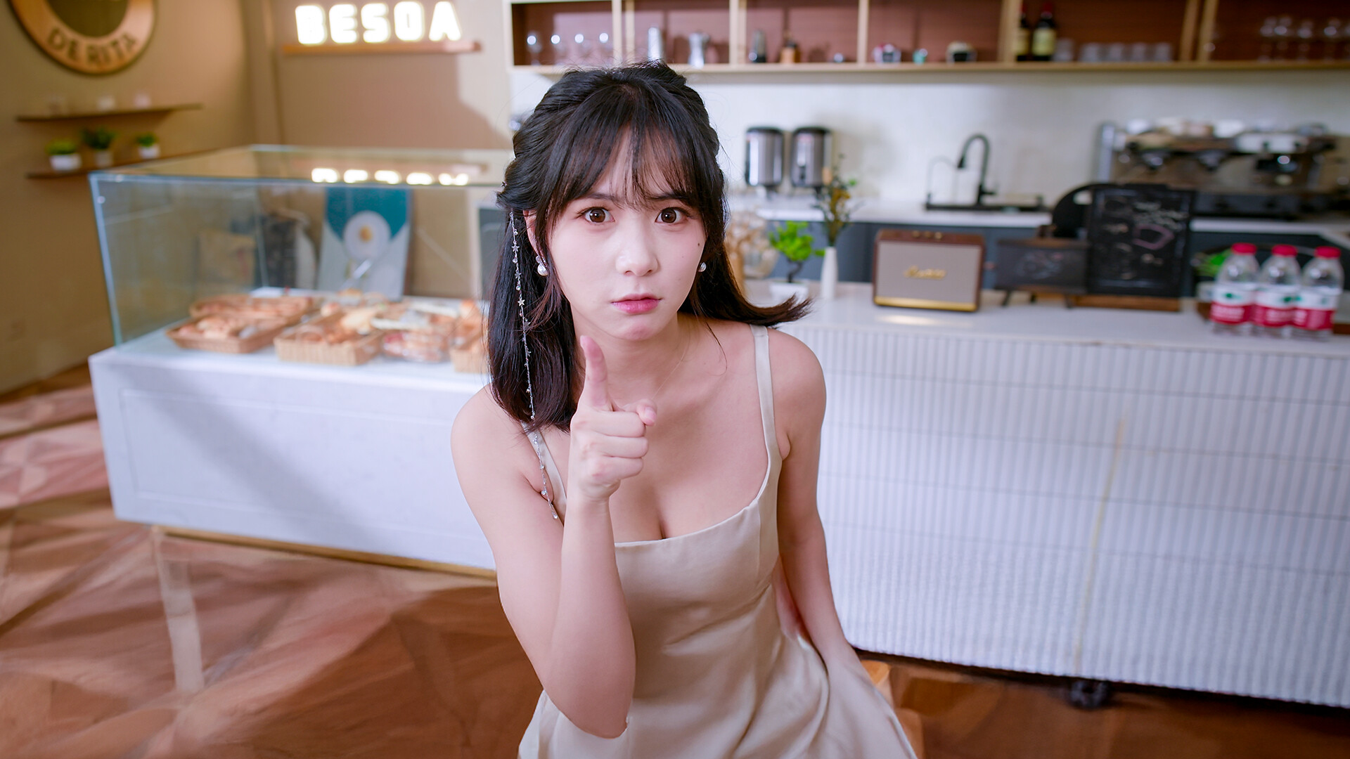 photo-1769053067705 photo-1769053067705