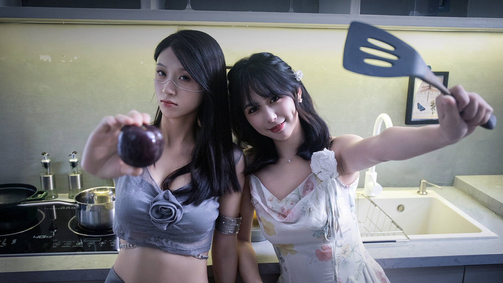 photo-1769053120749 photo-1769053120749