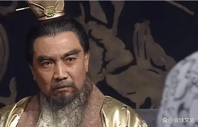 Tào Tháo bị chửi là tàn độc khi quyết giết Hoa Đà: 12 năm sau, người đời 'quay xe' khẳng định ông đã đúng- Ảnh 4. Tào Tháo bị chửi là tàn độc khi quyết giết Hoa Đà: 12 năm sau, người đời 'quay xe' khẳng định ông đã đúng- Ảnh 4.