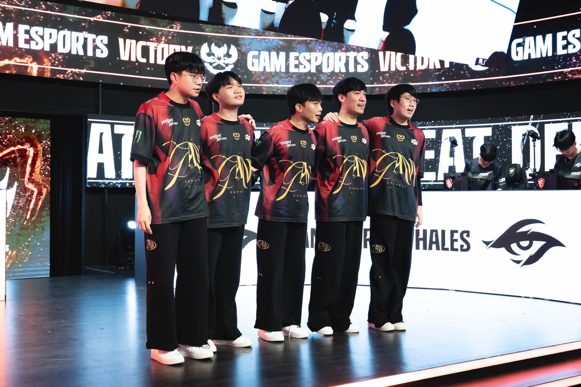 GAM bất ngờ xuất hiện trên sóng "phim giờ vàng" khiến cộng đồng thích thú- Ảnh 1. GAM bất ngờ xuất hiện trên sóng "phim giờ vàng" khiến cộng đồng thích thú- Ảnh 1.