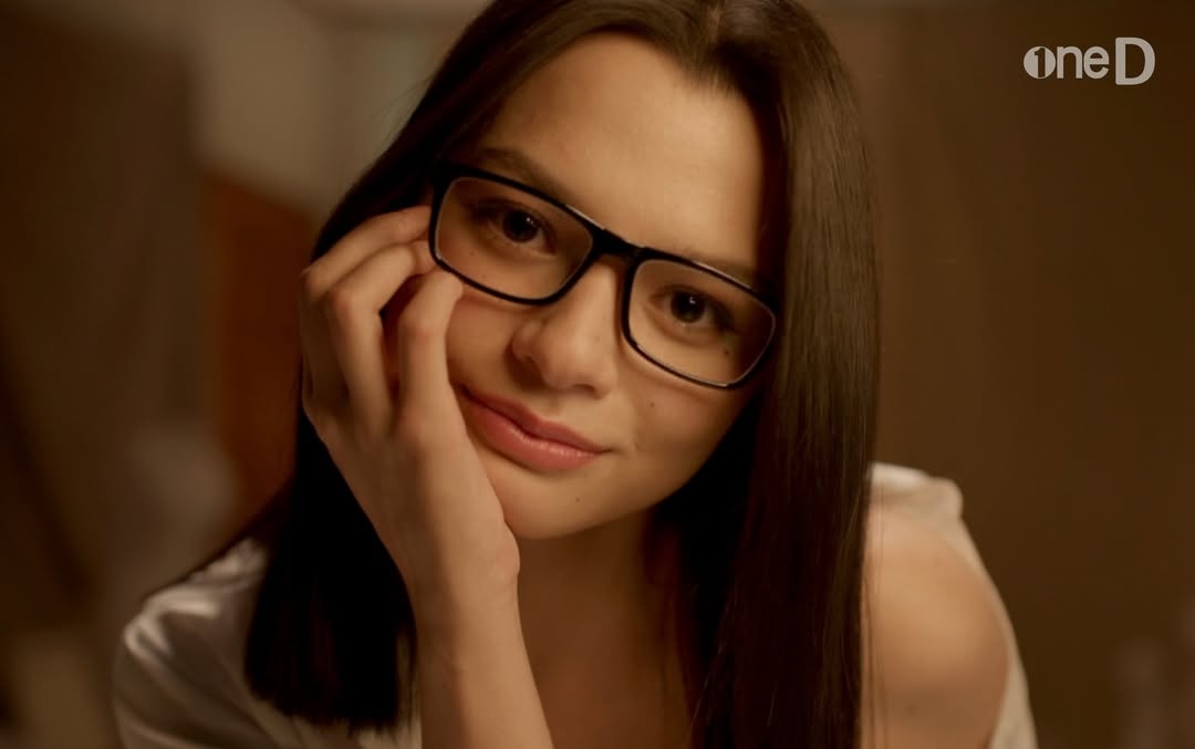 Nhan sắc "vạn người mê" của mỹ nhân 10x mang vẻ đẹp lai Tây đóng vai Nanno trong Girl From Nowhere- Ảnh 4. Nhan sắc "vạn người mê" của mỹ nhân 10x mang vẻ đẹp lai Tây đóng vai Nanno trong Girl From Nowhere- Ảnh 4.