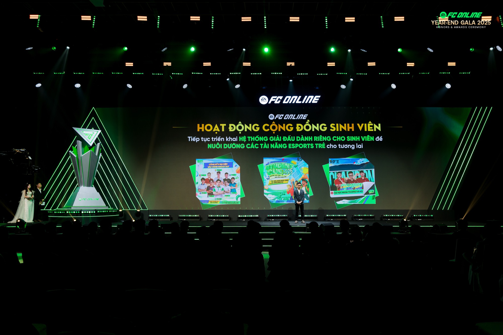 FC Online Year-End Gala 2025 - “Shine Your Journey – Build Our Greatness”- Ảnh 10.