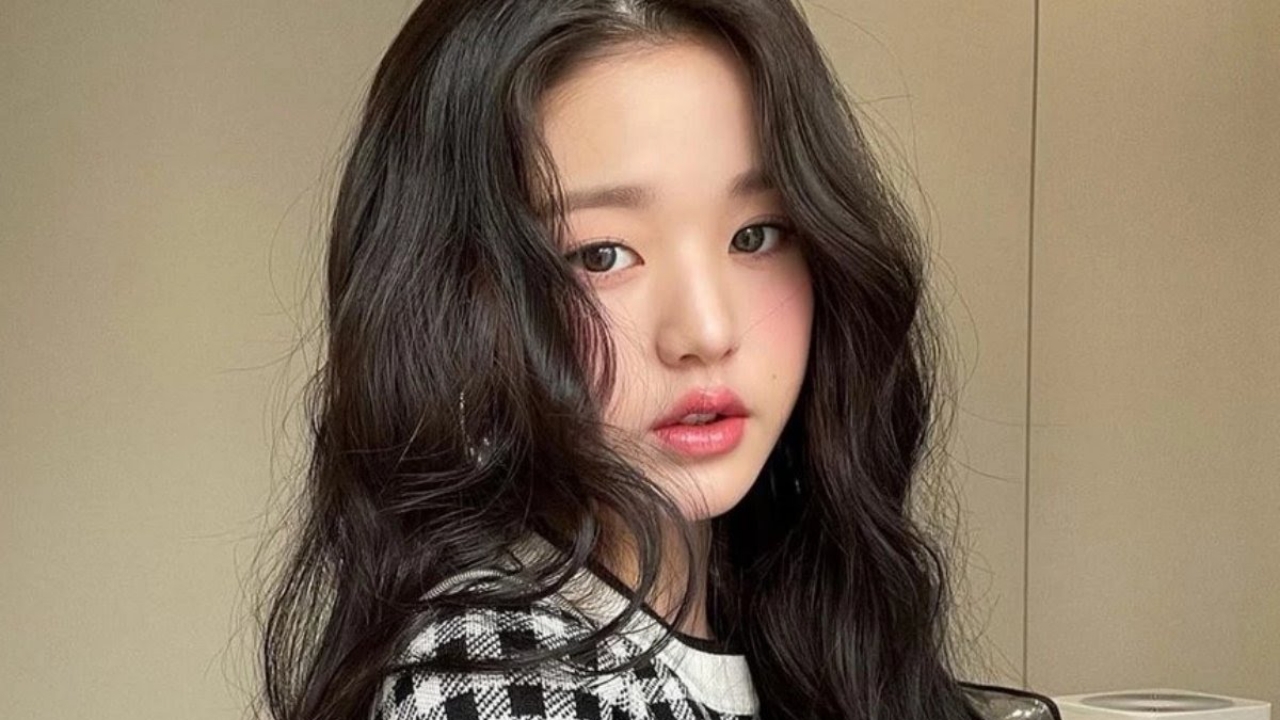 Từ "búp bê sống" đến nghi vấn thẩm mỹ quá đà, nàng It Girl đình đám đang tự hủy nhan sắc vì filler- Ảnh 8.