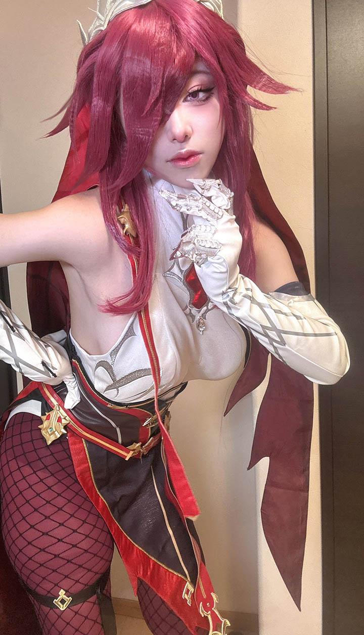 Cosplay như “xé truyện bước ra” với hơn 10 triệu view, coser vẫn bị chỉ trích vì chọn nhân vật da màu- Ảnh 3.