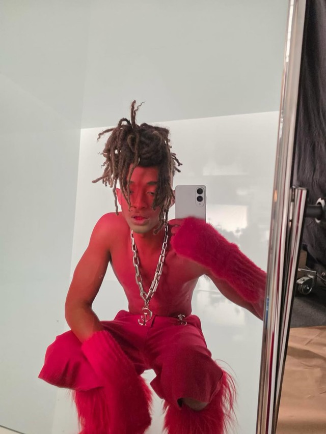 Ngoại hình gây hoang mang tột độ của sao nhí The Karate Kid- Ảnh 3. Ngoại hình gây hoang mang tột độ của sao nhí The Karate Kid- Ảnh 3.