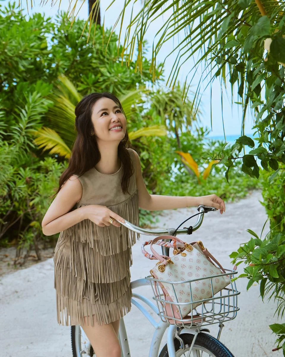 Vóc dáng tuổi 50 nhưng khiến gái 20 cũng phải tị của Lâm Tâm Như- Ảnh 8.