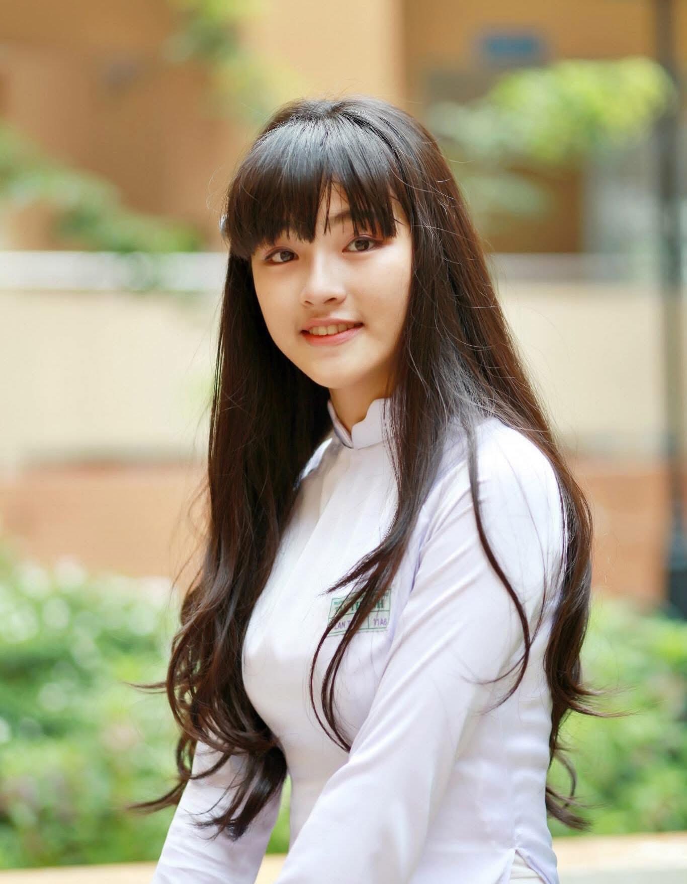 Nhan sắc kinh diễm như sao thập niên 90 của cô gái được nhạc trưởng trẻ nổi tiếng Việt Nam cầu hôn- Ảnh 7.