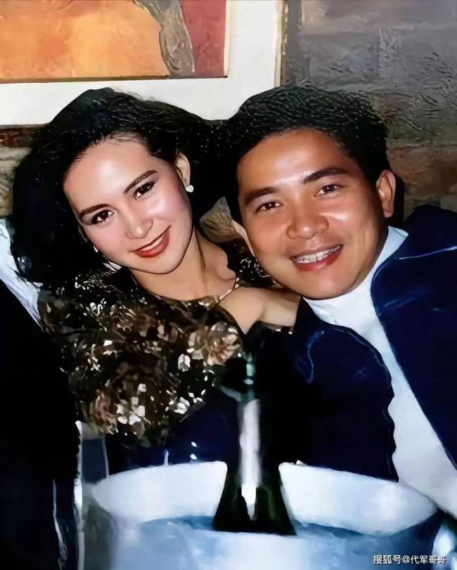 Lộ diện nữ diễn viên giàu nhất showbiz, nhan sắc ăn đứt cả 