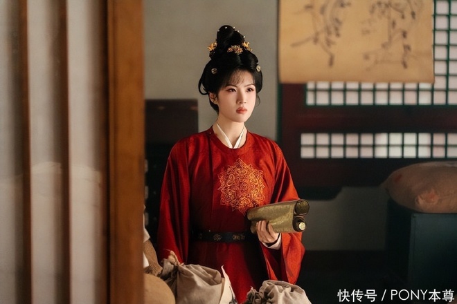 "Công chúa Huawei" đóng phim cổ trang: Khi ái nữ tỷ phú quyết tâm xóa mác bình hoa- Ảnh 1.