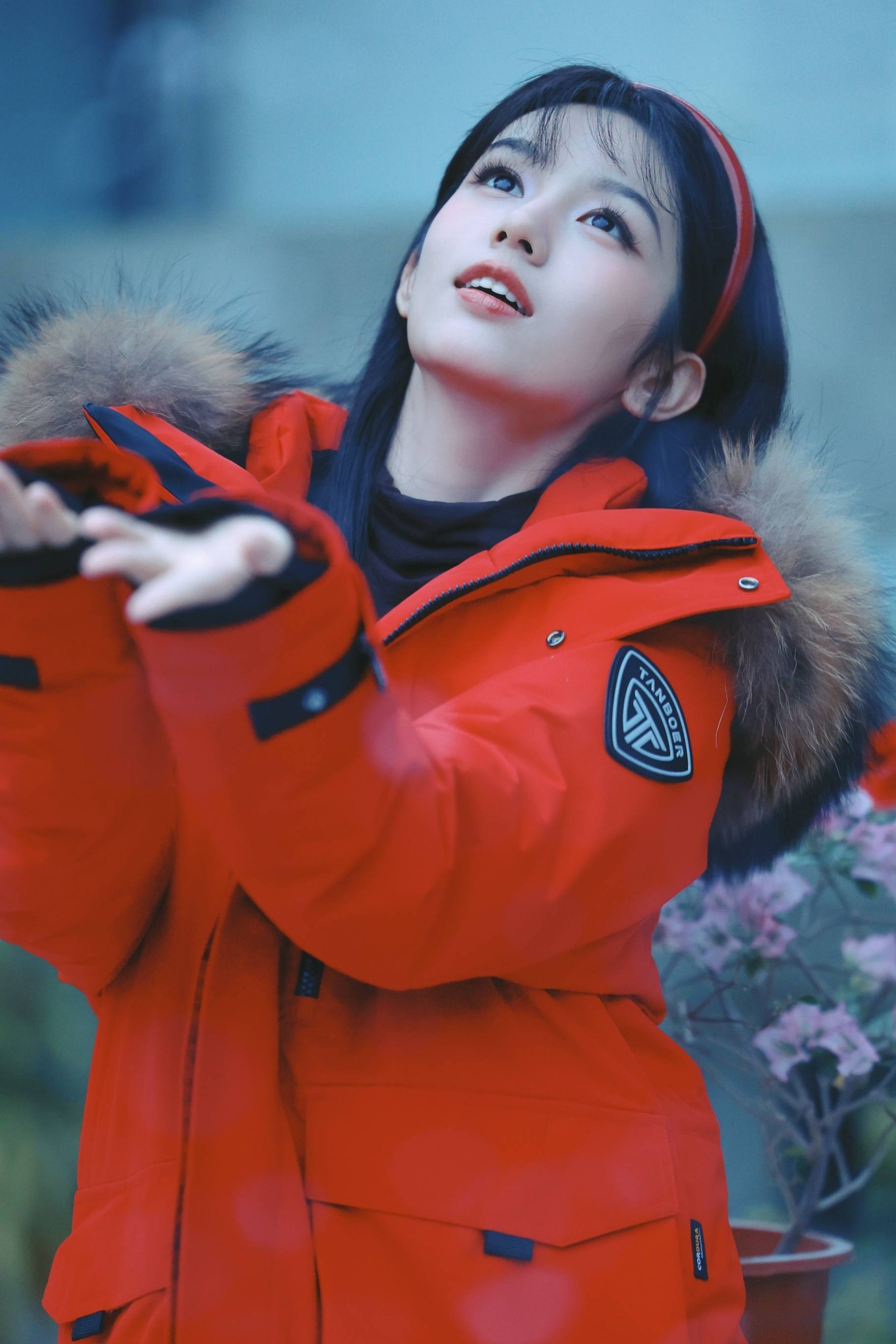 Ngắm mỹ nhân này như thấy cả biển xanh mây trắng nắng vàng: Hội tụ vẻ đẹp đất trời, đỉnh cao nhan sắc showbiz- Ảnh 8. Ngắm mỹ nhân này như thấy cả biển xanh mây trắng nắng vàng: Hội tụ vẻ đẹp đất trời, đỉnh cao nhan sắc showbiz- Ảnh 8.