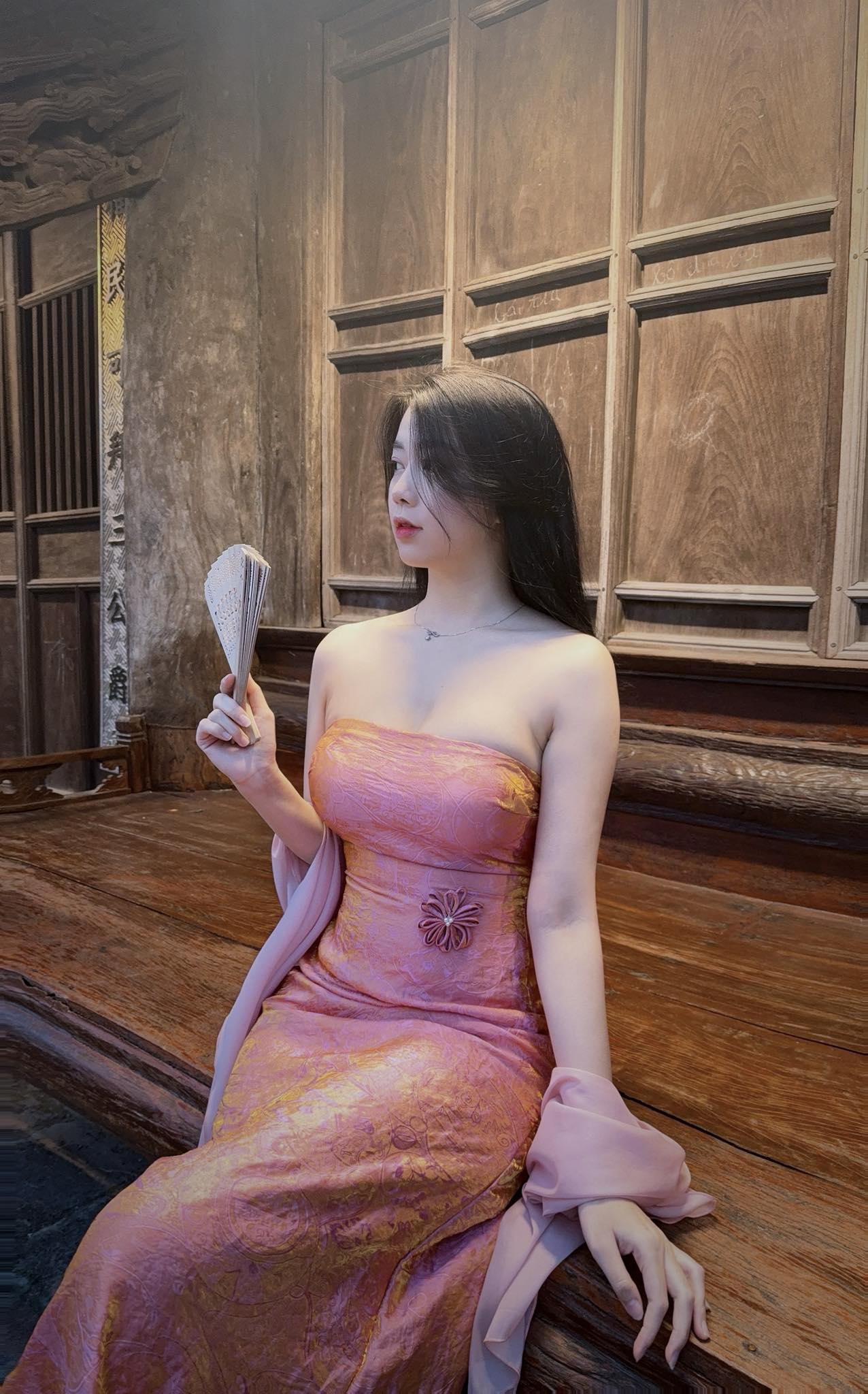 "Lên đồ" đón năm mới, hot girl xinh đẹp khiến vô số anh em game thủ "xuất khẩu" thành thơ- Ảnh 4.