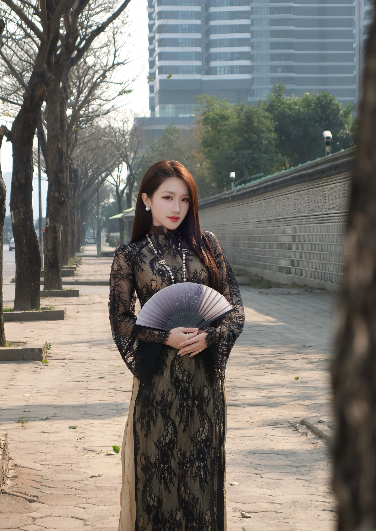 "Chốt hạ" cuối năm bằng bộ ảnh áo dài, MC Linh Nắng khiến triệu anh em game thủ mê mệt- Ảnh 1.