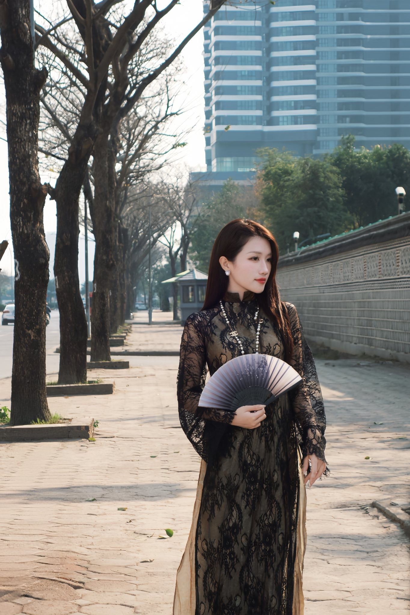 "Chốt hạ" cuối năm bằng bộ ảnh áo dài, MC Linh Nắng khiến triệu anh em game thủ mê mệt- Ảnh 5.