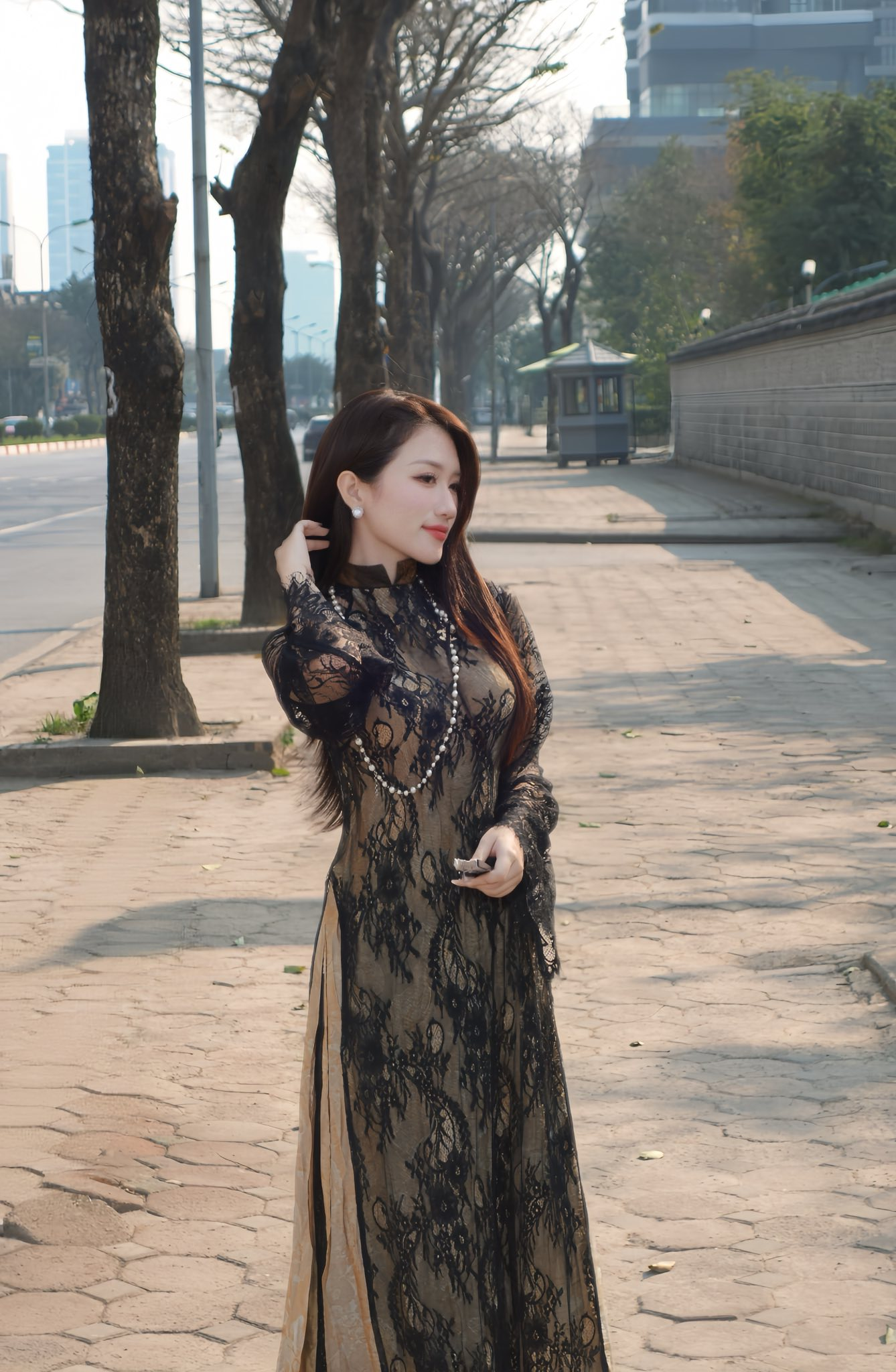 "Chốt hạ" cuối năm bằng bộ ảnh áo dài, MC Linh Nắng khiến triệu anh em game thủ mê mệt- Ảnh 6.