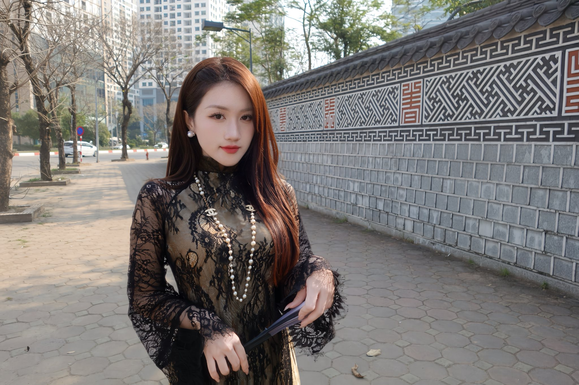 "Chốt hạ" cuối năm bằng bộ ảnh áo dài, MC Linh Nắng khiến triệu anh em game thủ mê mệt- Ảnh 4.